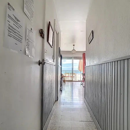 Appartement F2 Face A La Mer Avec Parking, Terrasse Et Climatisation - Palavas-Les-Flots - Fr-1-715-62 * Palavas-les-Flots